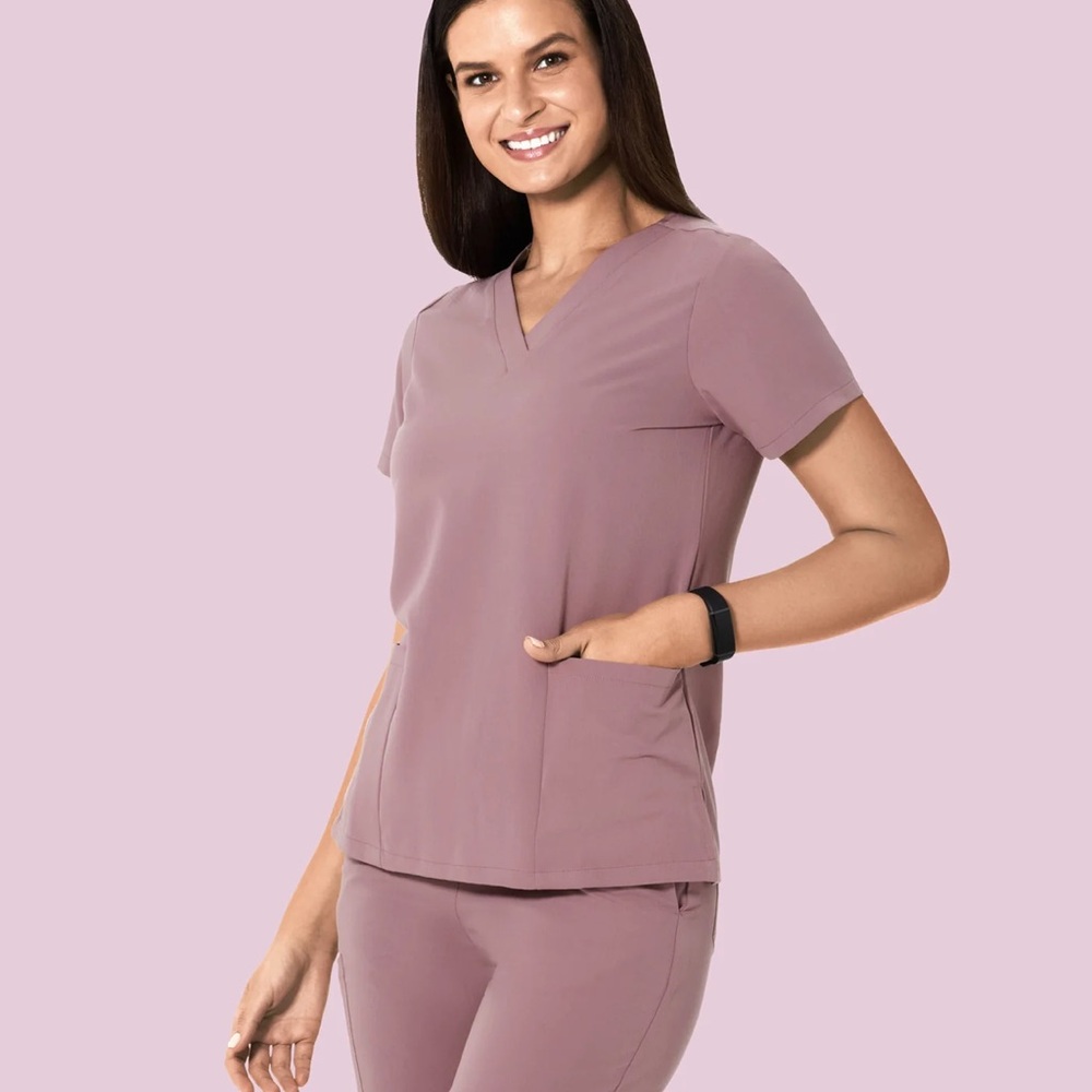 NWT Mauve V-Neck Short Sleeve Scrub Top